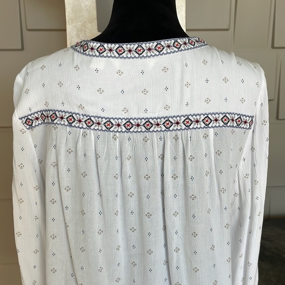 Caffe Marrahesh top shirt white blue 3/4 sleeve smock babydoll Size Medium - Picture 8 of 9